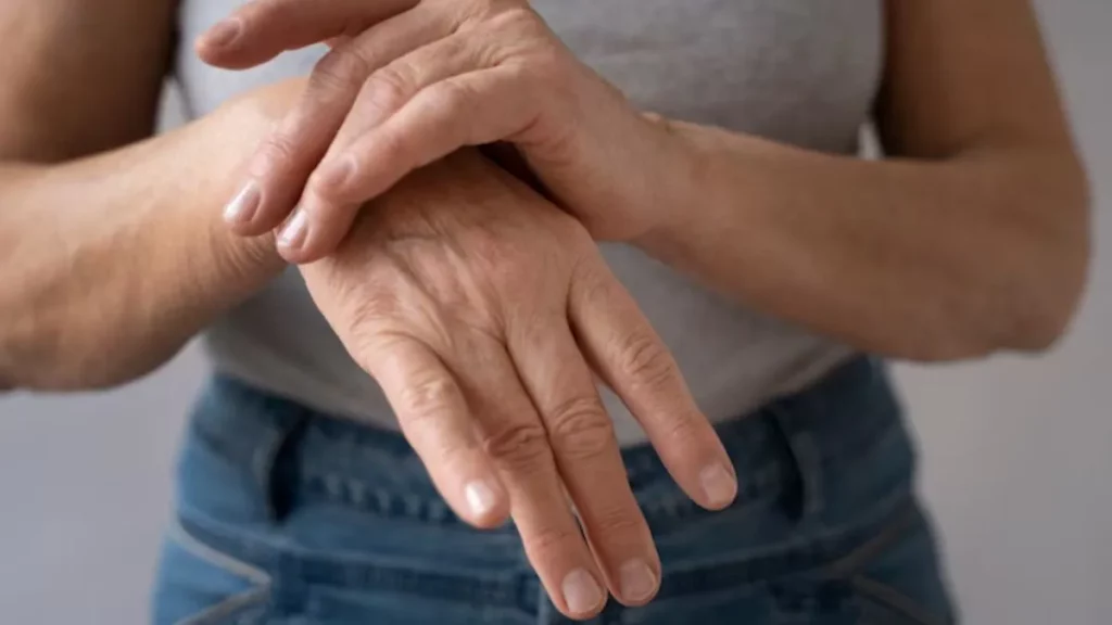 Vitamin B12 deficiency symptoms